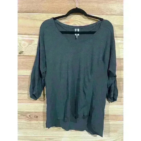 XCVI Hi/Low Modal Viscose Contrast Semi-Sheer Tunic, size medium - Picture 1 of 10